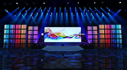 LED室內(nèi)全彩顯示屏租賃需要注意什么？
